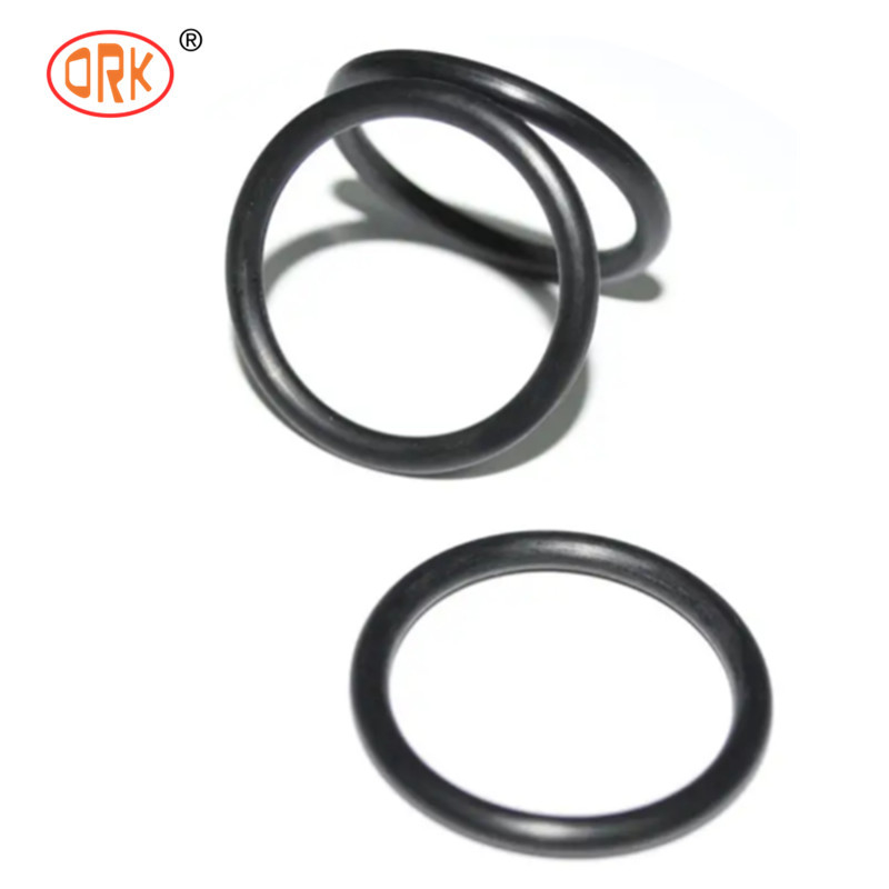 70 Shore A 고무 봉인 13mm 블랙 실리콘 링 화학 호환성 요구 사항